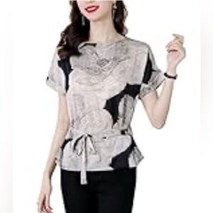 Lai Meng Five Cats Black & White Swirl Loose Top with Waist Tie – Medium